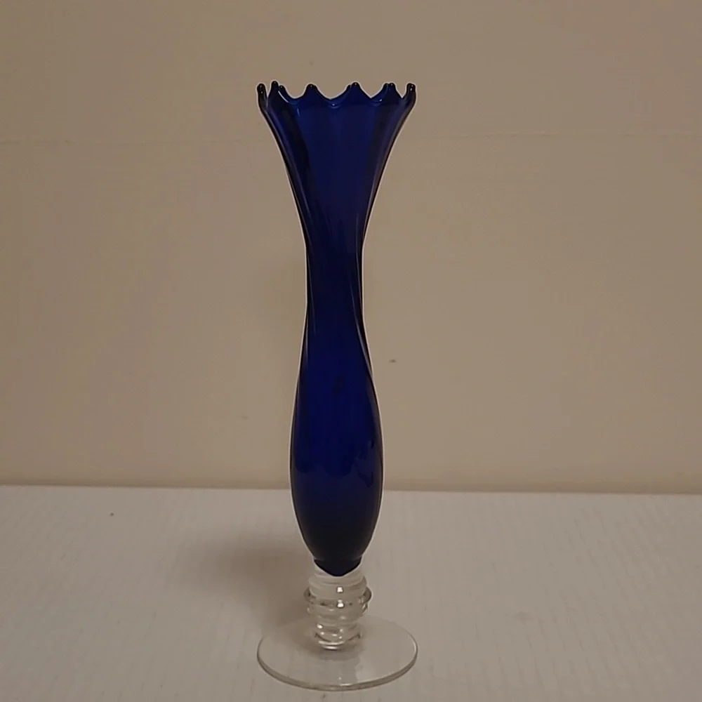 Vintage Cobolt Blue Twisted Body Scalloped Rim Glass Vase